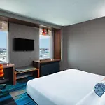 Aloft Boston Seaport District